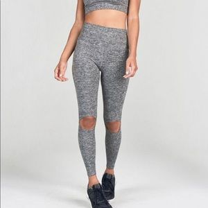 $88 Joah Brown Cut Loose Legging Gray S/M